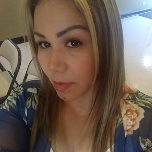 Meet your Posher, Charzin chavez